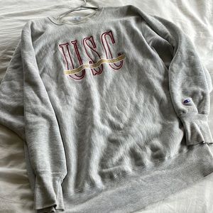VINTAGE USC SWEATER SIZE L